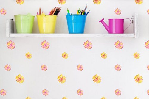 מדבקות קיר פרחים ורודים צהובים לחדרי ילדים - מיכל נמצוב סטודיו m creative